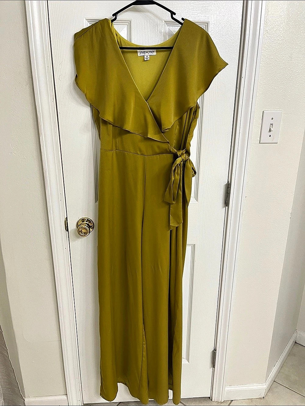 SHE + SKY Olive Maxi Wrap Dress Size Medium Like New